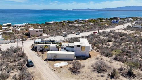 El Sargento House | 20-30 Knots- 5br4ba Game Night Villa Hot Tub