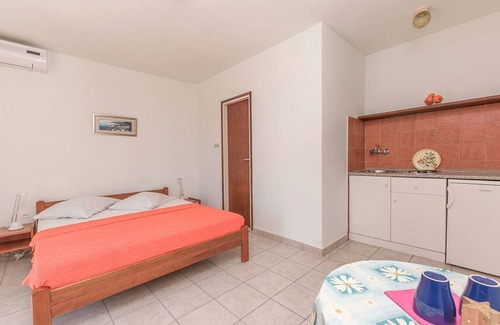 Lokva Rogoznica Apartment | 20 m² Apartment ∙ 2 guests