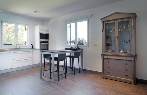 Hondarribia Villa | 20 minutes from San Sebastian, 1 hour from Bilbao. 5 km from France. Bay views.