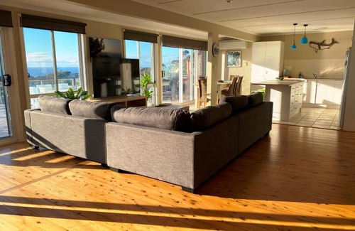 Dalmeny House | 20 Mummaga Way