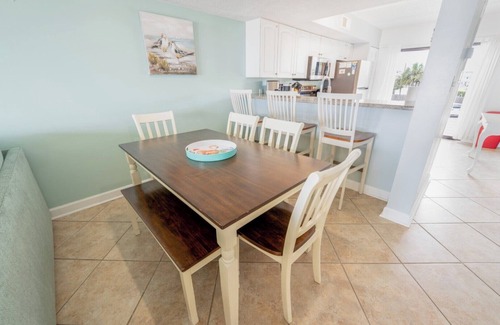 St. George Island Condo | 20% OFF FALL! Remodeled bathrooms! BEACHFRONT condo, Community Pool