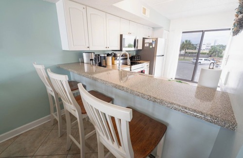 St. George Island Condo | 20% OFF FALL! Remodeled bathrooms! BEACHFRONT condo, Community Pool