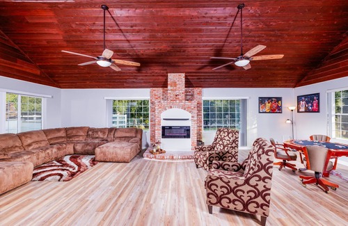 Murrieta House | 20%Off Sept WkDays! Amazing Pool, Hot Tub, V-Ball