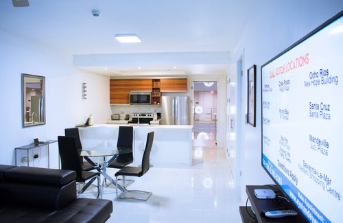 Saint Andrew Hotel | 20 South Kingston Luxury Apartment