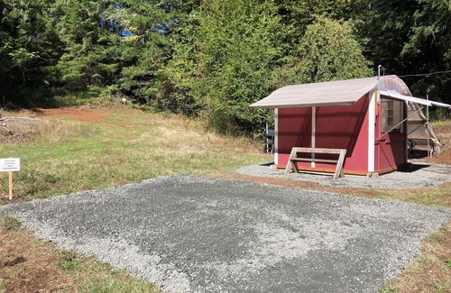 Cottage Grove Cabin | 20' yurt on private property