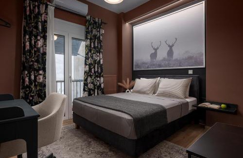 Thissio Apartment | 200m from Metro Station & Near Acropolis Hill