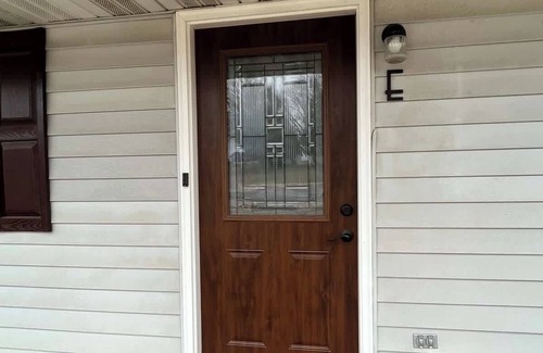 Tomah Apartment | 201 E Veterans Street Apt E by Patriot Properties