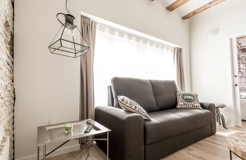 Old Town Apartment | 201 Javier Sierra - La Torre Boutique Apartments
