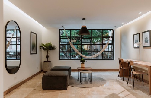 La Florida Apartment | - 201 Provenza ⚡ Astonishing 3BR - A/C ⚡ Private Jacuzzi