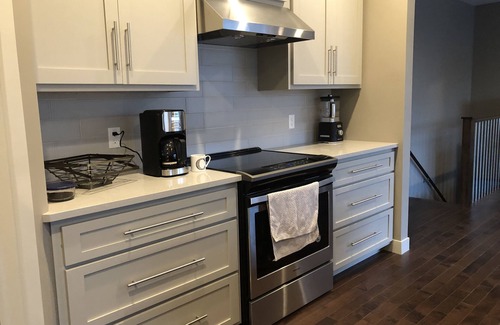 Rochester House | 2018 Construction - Your home away from home!