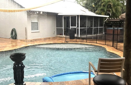 Hunt Club House | 2020 Travel Trailer with 1 queen bedroom & a king or 2 twins & pool