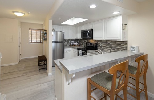 Rio del Mar Resort | 2021 Newly Remodeled - Beach View Villa at Seascape Resort