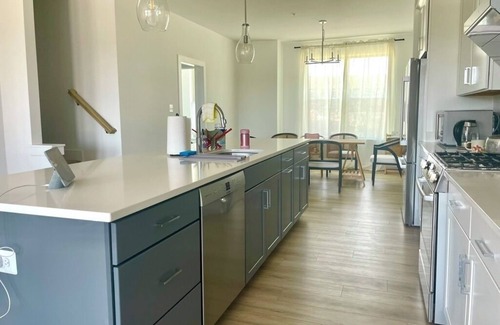 North Potomac House | 2024 Newly Built 4 Bedroom 3.5 Bathroom Townhouse