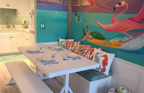 Old Naples Condo | 2024 NEWLY RENOVATED CONDO BY THE BEACH #1