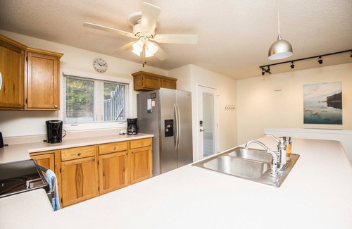 La Follette Condo | 2025 At the Lake!
