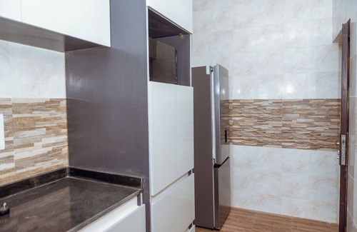 Benin City Apartment | 2025-Built Lavish 3BR Gated Suite #2 in GRA Benin City—24/7 Power & Security!