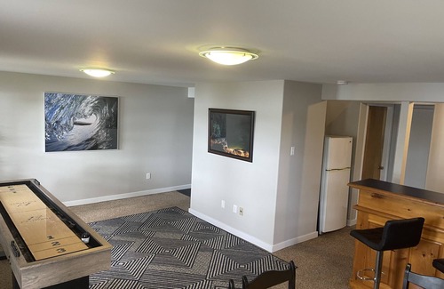 Waverley Cottage | 2025 Vacation Rental of the Year cottage completely surrounded by water!