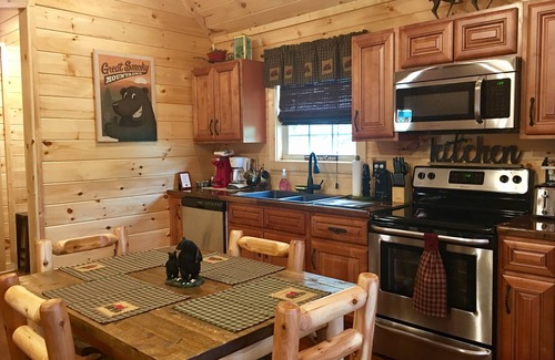 Gatlinburg - Pigeon Forge Cabin | 2026 NOW OPEN TO RESERVE at The Curious Bear in Gatlinburg Enjoy the best!