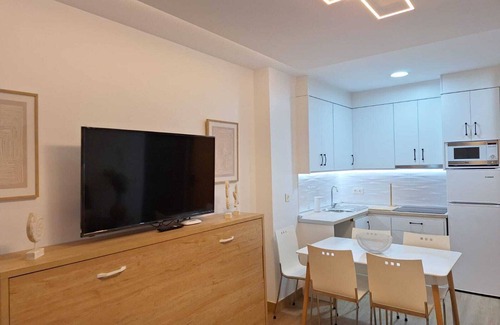 Adra Apartment | 203 Apartamento SAN Nicolas Alboran Con Vistas Laterales al mar en Adra