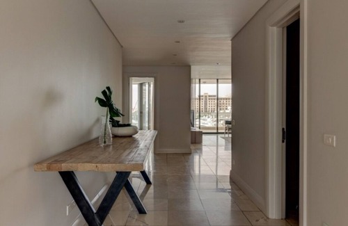 Victoria and Alfred Waterfront Apartment | 203 Pembroke Serviced Apartment