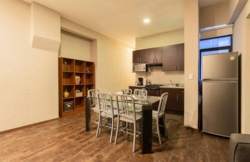 Historic Center Apartment | 204 Historic Center 2Bdrm 2Bath AC Apt Rooftop