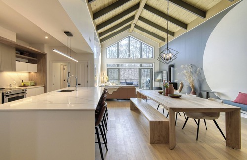 Mont-Tremblant Condo | 204 Verbier Building 14