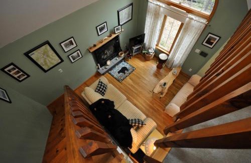 Intervale House | 205 Town Hall Road