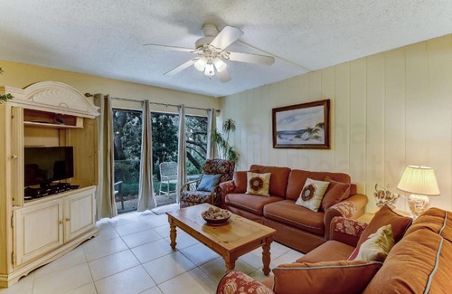 Fernandina Beach House | 2063 Beachwood Lovely 2 bedroom 2 bath Beach Wood villa is located in Amelia Island Plantation Resort