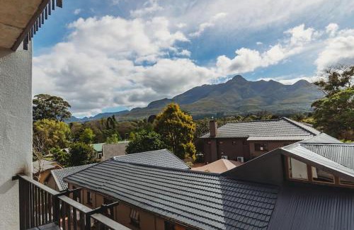 George Central Apartment | 207 Le Jardin