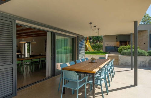 Lasici Villa | 208 m² Villa ∙ 6 bedrooms ∙ 12 guests
