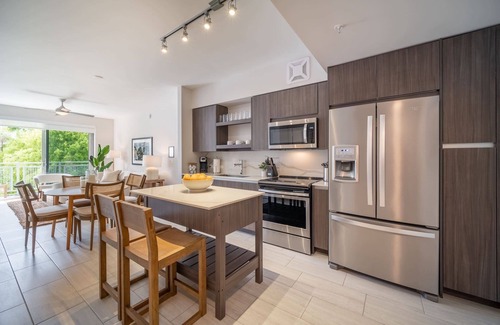 Glenvar Heights Apartment | #208 - Tucker Dadeland