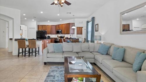 Rotonda Lakes House | 209 Australian