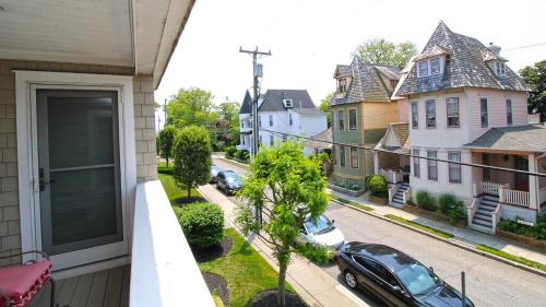 Cape May House | 209 Congress Street