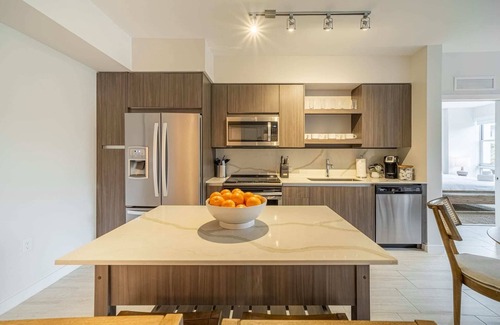 Glenvar Heights Apartment | #209 - Tucker Dadeland