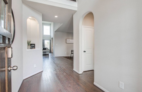 Klein House | 20ft high ceiling Modern 2 story Farmhouse retreat