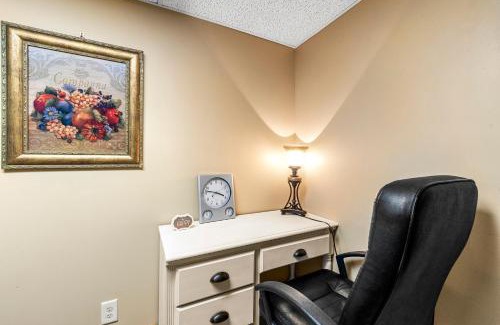 Snellville Apartment | 20Miles from Atlanta Pet Friendly Private Backyard