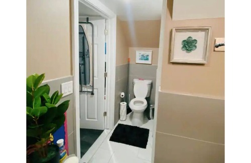 Greenville House | 20mns to NY & 15mns to Newark Airport Lovely 1bedR with Remote Work Space