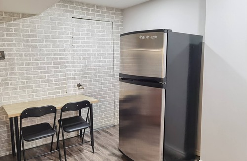 Newmarket Apartment | 20pent off! Cozy Suite in Newmarket! Sep Entry, 1 Parkingn