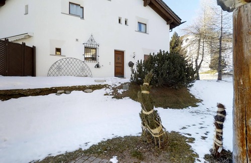 Silvaplana Apartment | 2½-room apartment on the ground floor, ca.