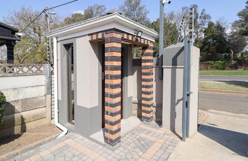 Pietermaritzburg House | @ 21 Guest House