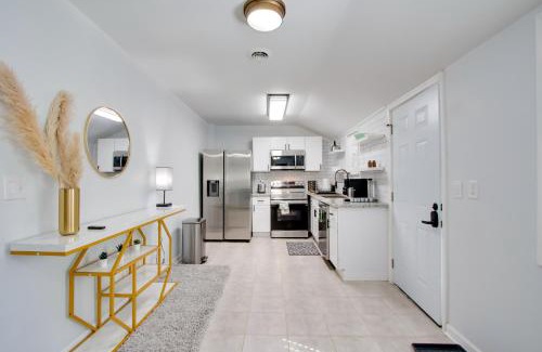 Pataskala Apartment | 21 Mi to Dtwn Columbus Quiet Country Escape