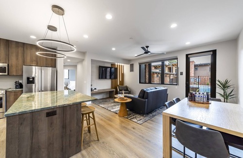 Zion National Park South Entrance Villa | 210 LaFave-Luxury Villa at Zion: Meridian Tower