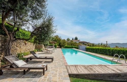 Cortemilia Apartment | 210 m² Apartment ∙ 3 bedrooms ∙ 8 guests