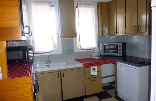 Baraqueville House | 210 m² house in the heart of town with garden - capacity 9 people