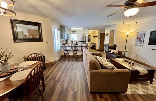 Jefferson Township Apartment | 2105 South Ridge Terrace