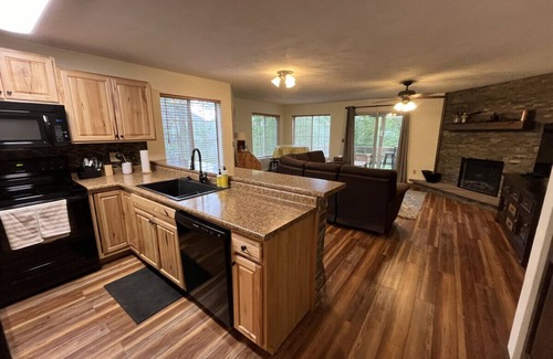 Jefferson Township Apartment | 2108 South Ridge Terrace