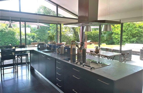 Saint-Marc-sur-Mer Villa | 210m2 haven of peace with outdoor swimming pool, close to the beach