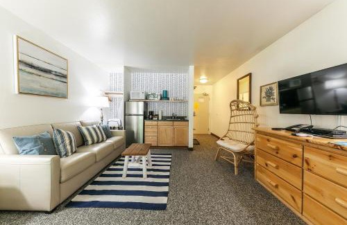 Truckee Apartment | 211 Bldg B condo