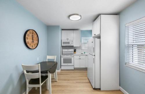Madeira Beach House | #211 Surf Song Resort