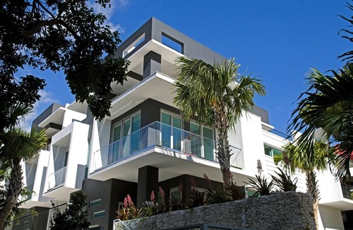 Brickell House | 2110 Brickell Avenue # 5